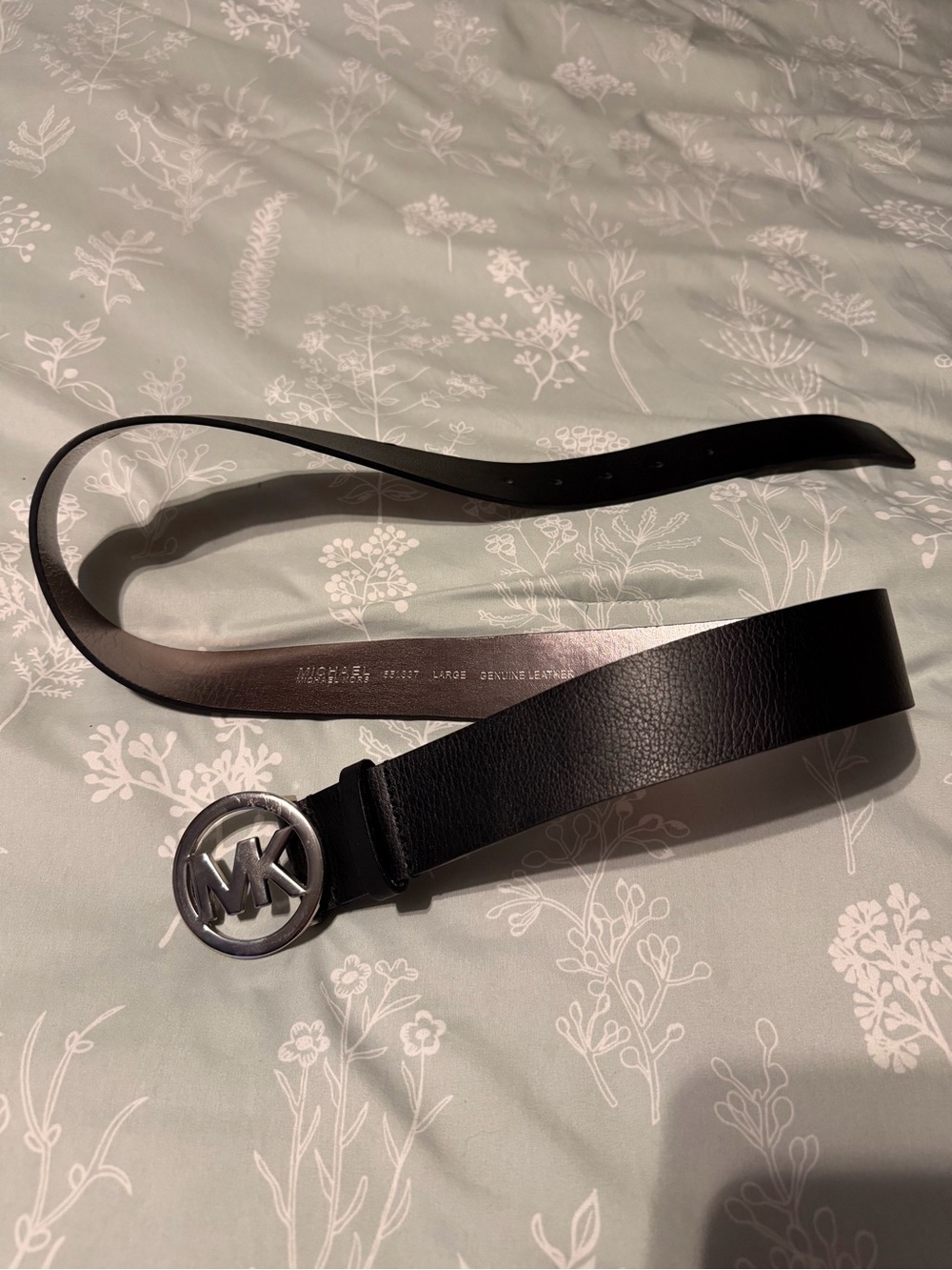 Michael Kors Women’s Black Leather Logo Buckle Belt